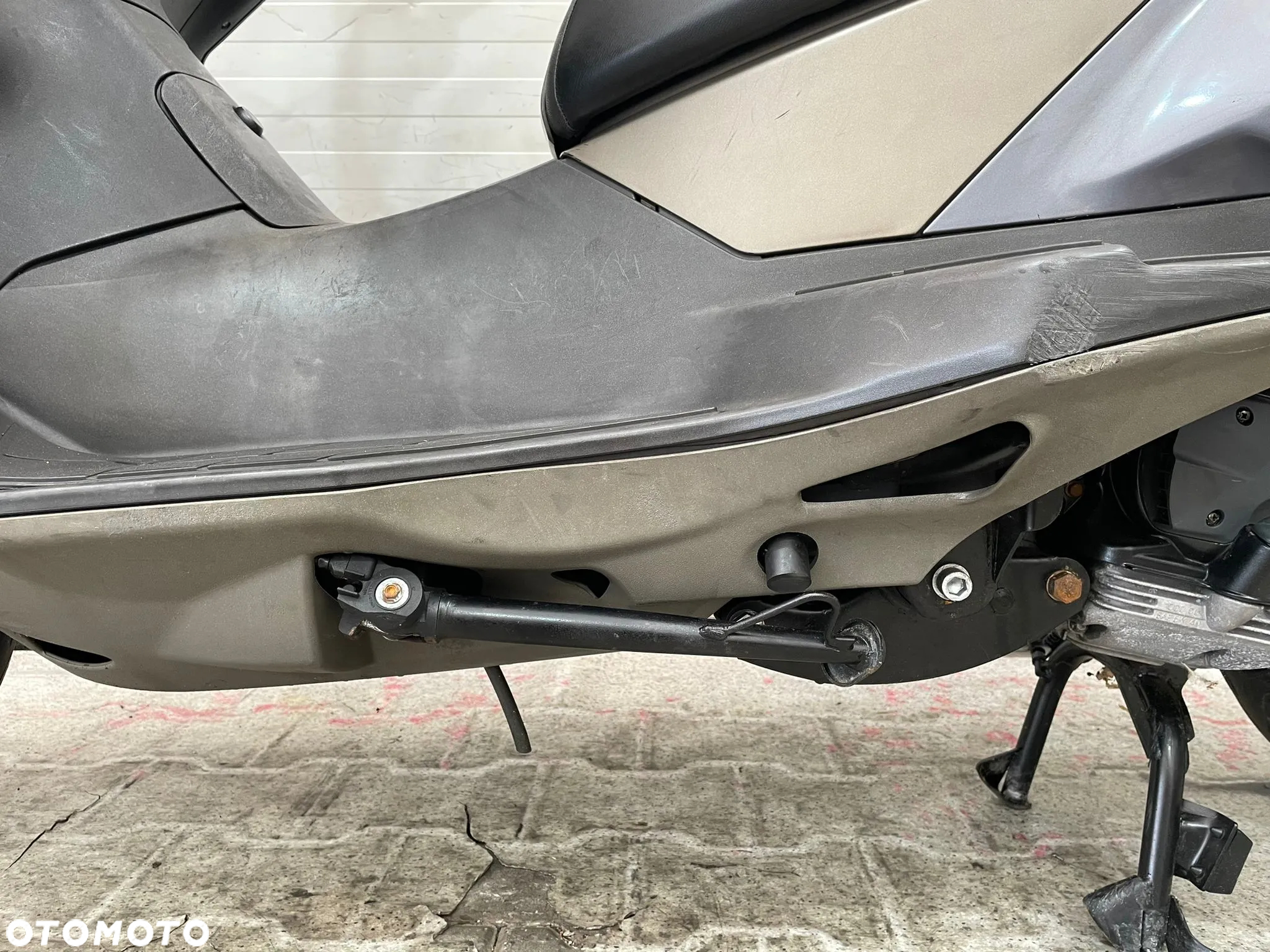 Aprilia Sportcity - 9