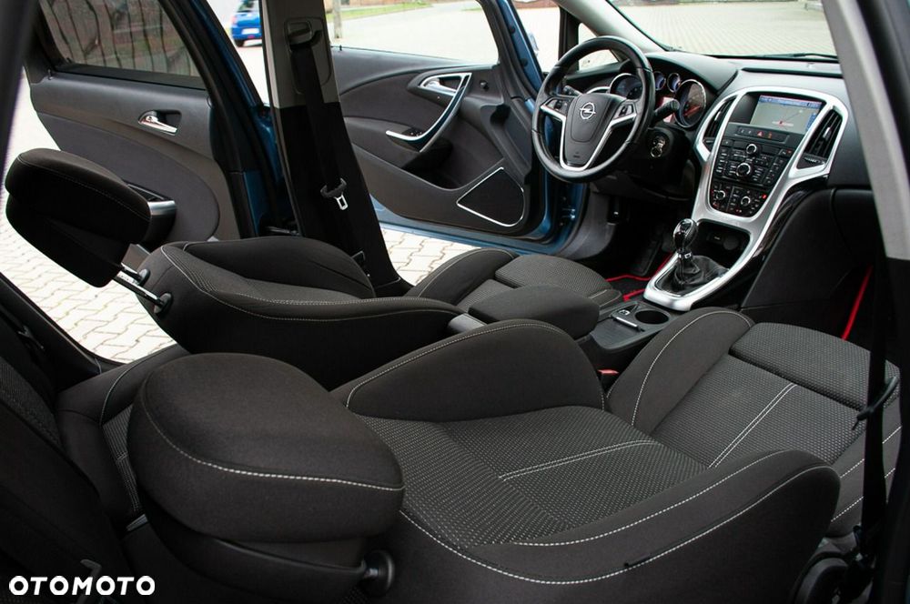 Opel Astra - 29