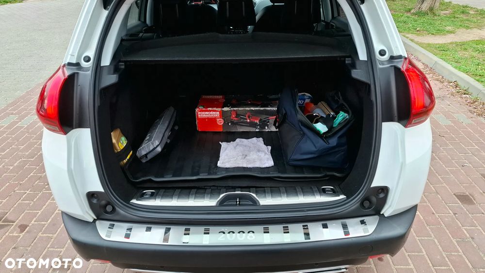 Peugeot 2008 BlueHDi FAP 120 STOP & START GT-Line Edition - 11