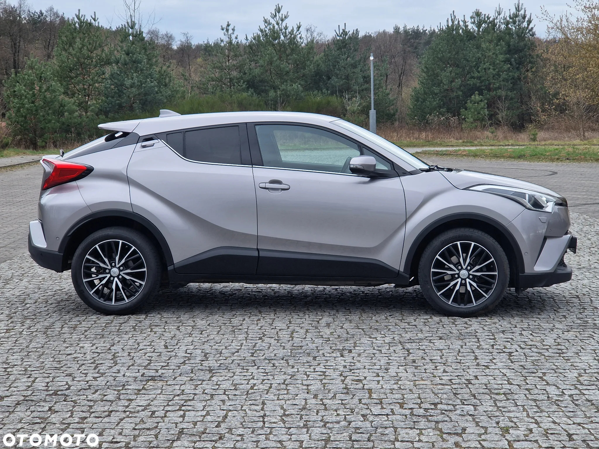 Toyota C-HR 1.2 T Prestige - 4