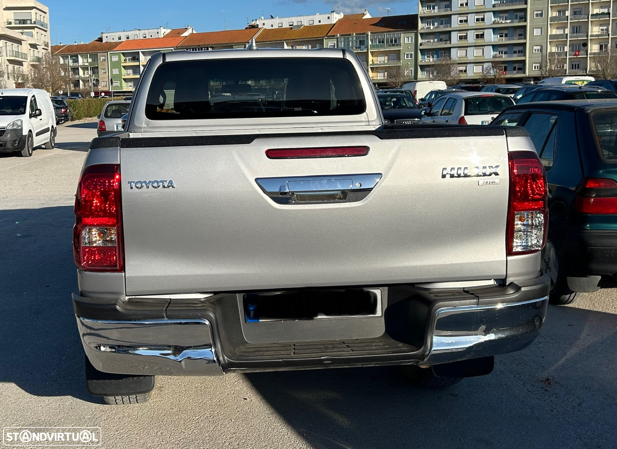 Toyota Hilux 2.4 D-4D 4WD CD Tracker - 5