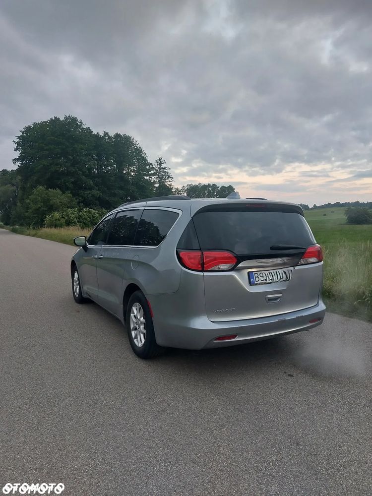 Chrysler Voyager - 5