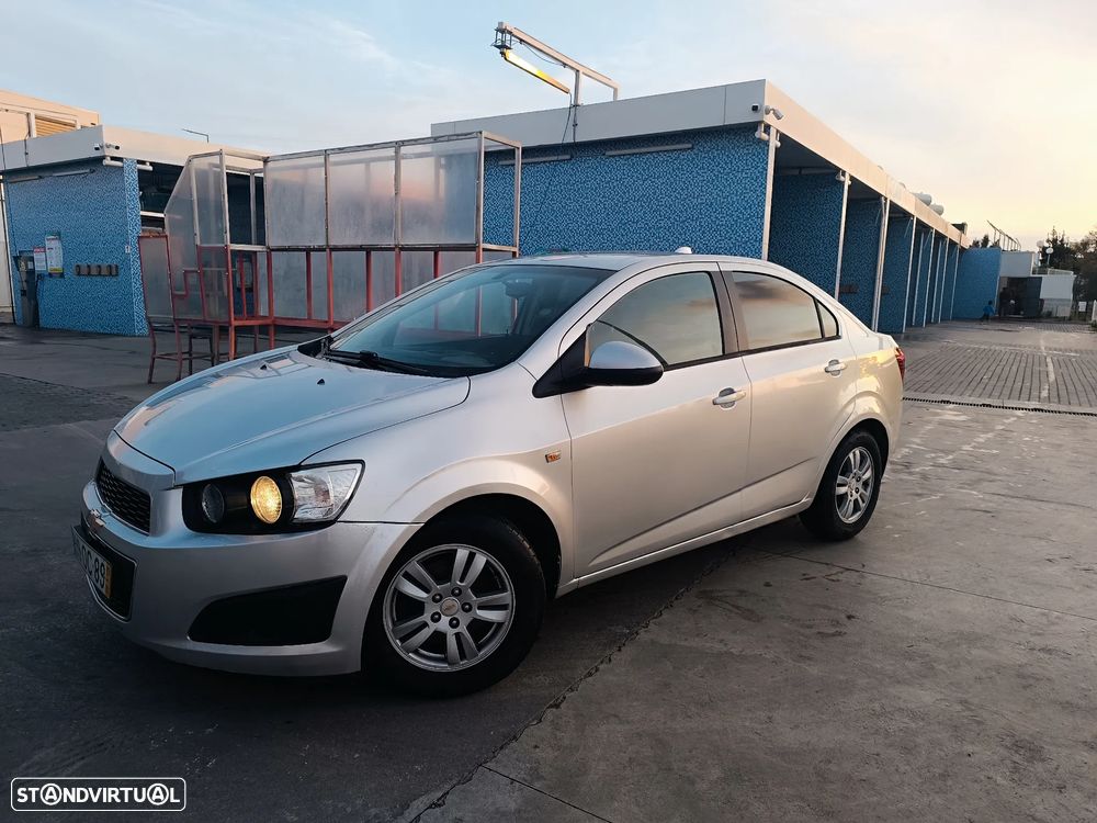 Chevrolet Aveo 1.3 VCDi LTZ - 1