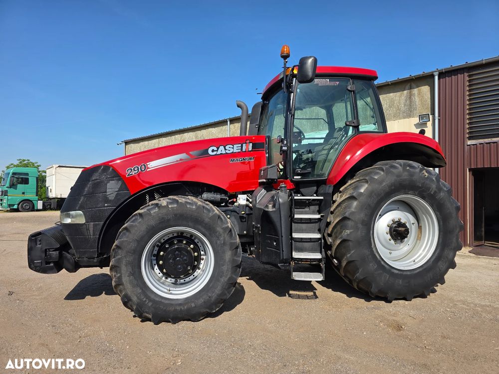 Case IH Magnum 290 - 3