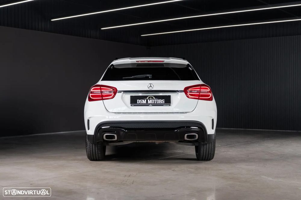 Mercedes-Benz GLA 200 - 6