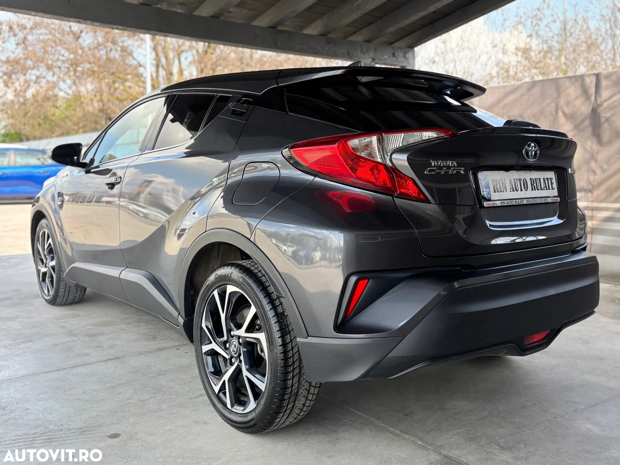 Toyota C-HR - 6