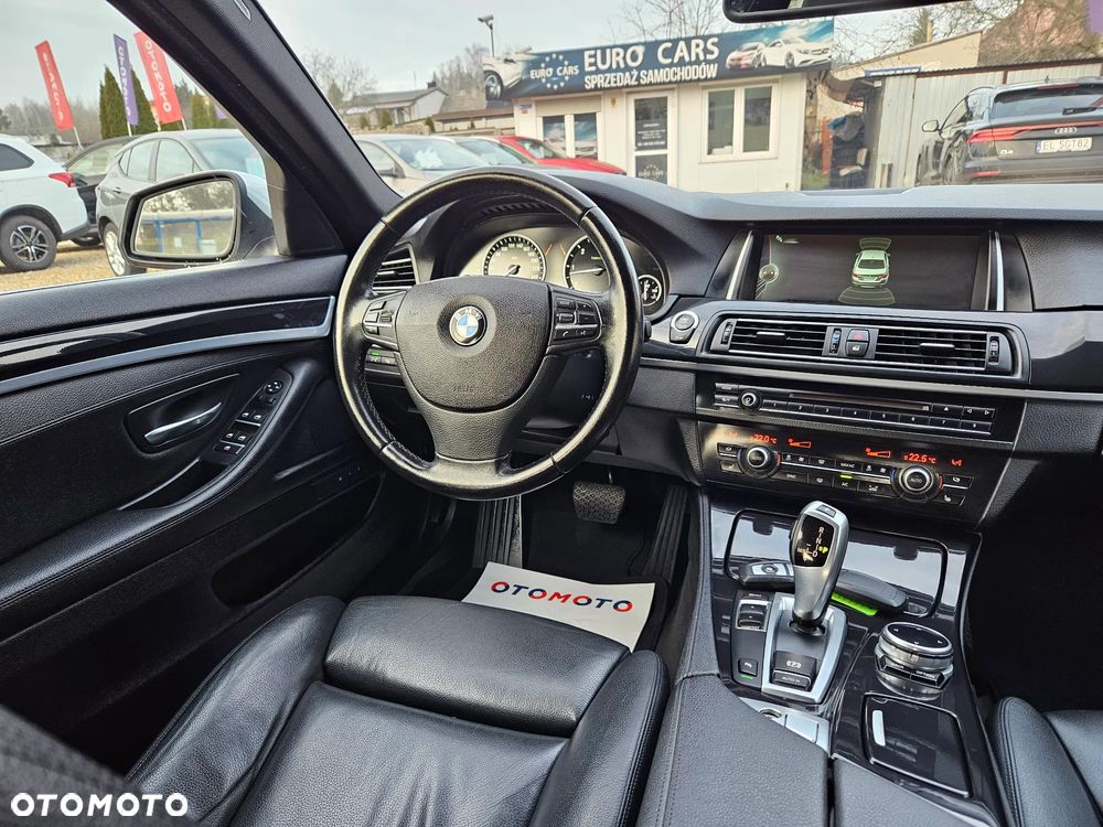 BMW Seria 5 530d - 23