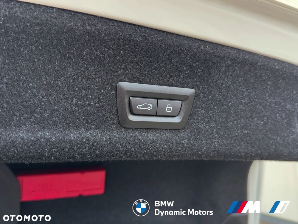 BMW Seria 3 320d M Sport - 14