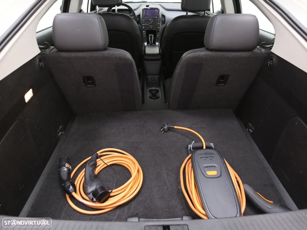 Opel Ampera - 15