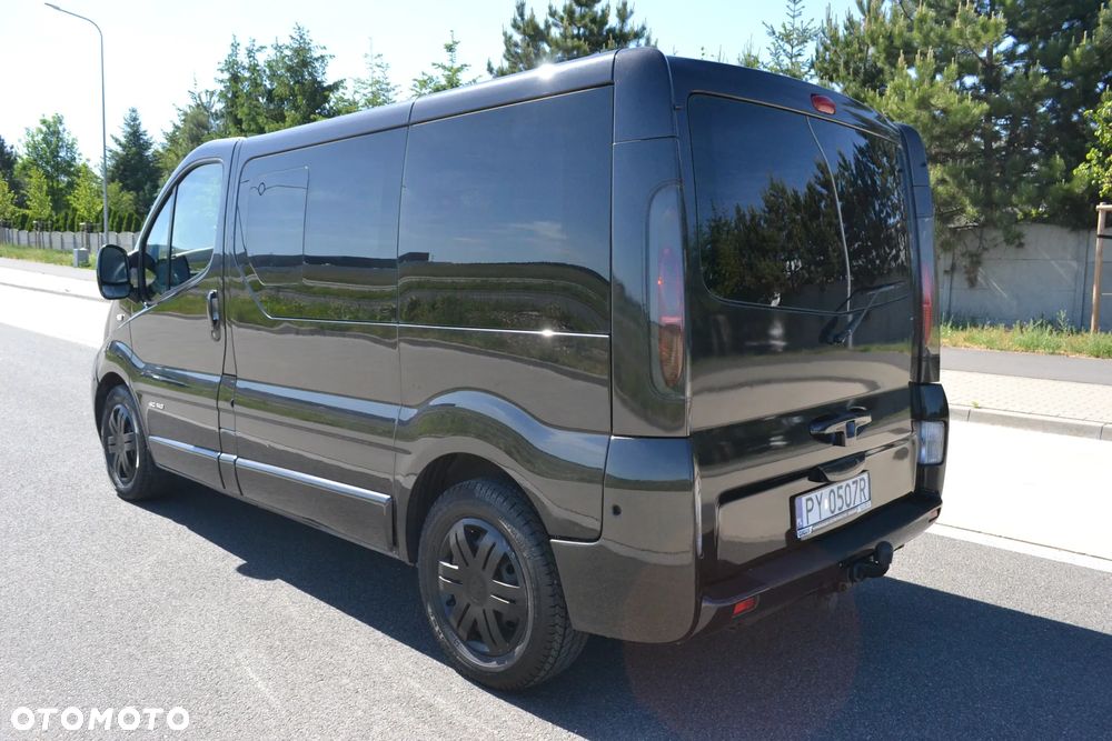 Renault Trafic Passenger Expression - 4