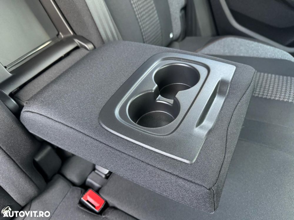 Peugeot 3008 PureTech 130 Stop & Start GPF EAT8 Allure - 26