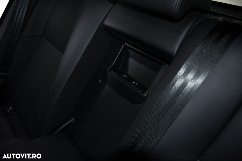 Land Rover Range Rover Velar R-Dynamic 2.0 P400e PHEV HSE - 14