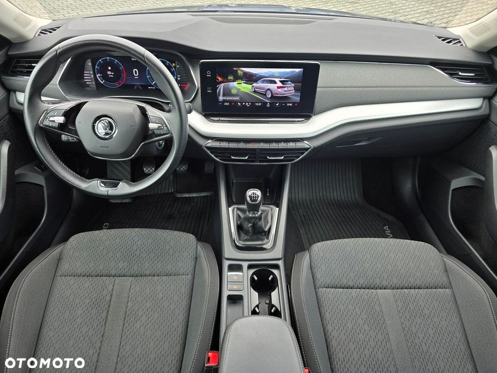 Skoda Octavia 1.5 TSI ACT Style - 15