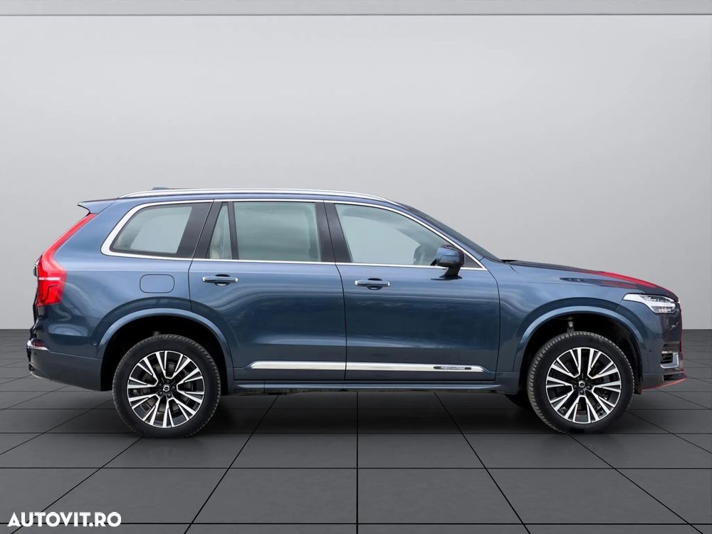 VOLVO XC90 2022 — imagine 7