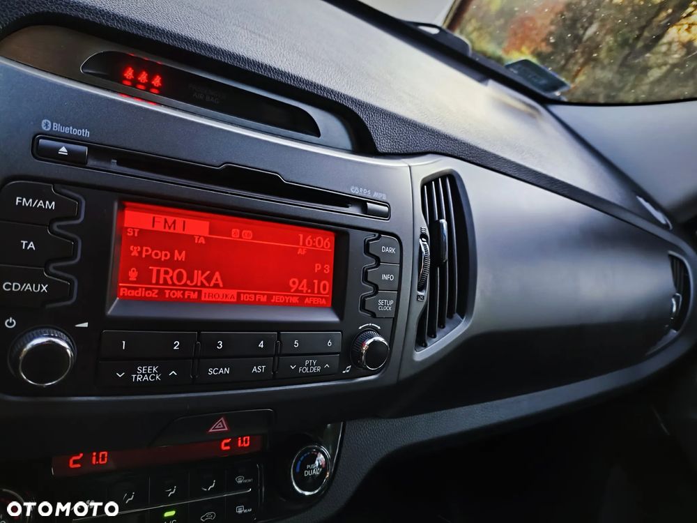 Kia Sportage 2.0 CRDI XL - 9