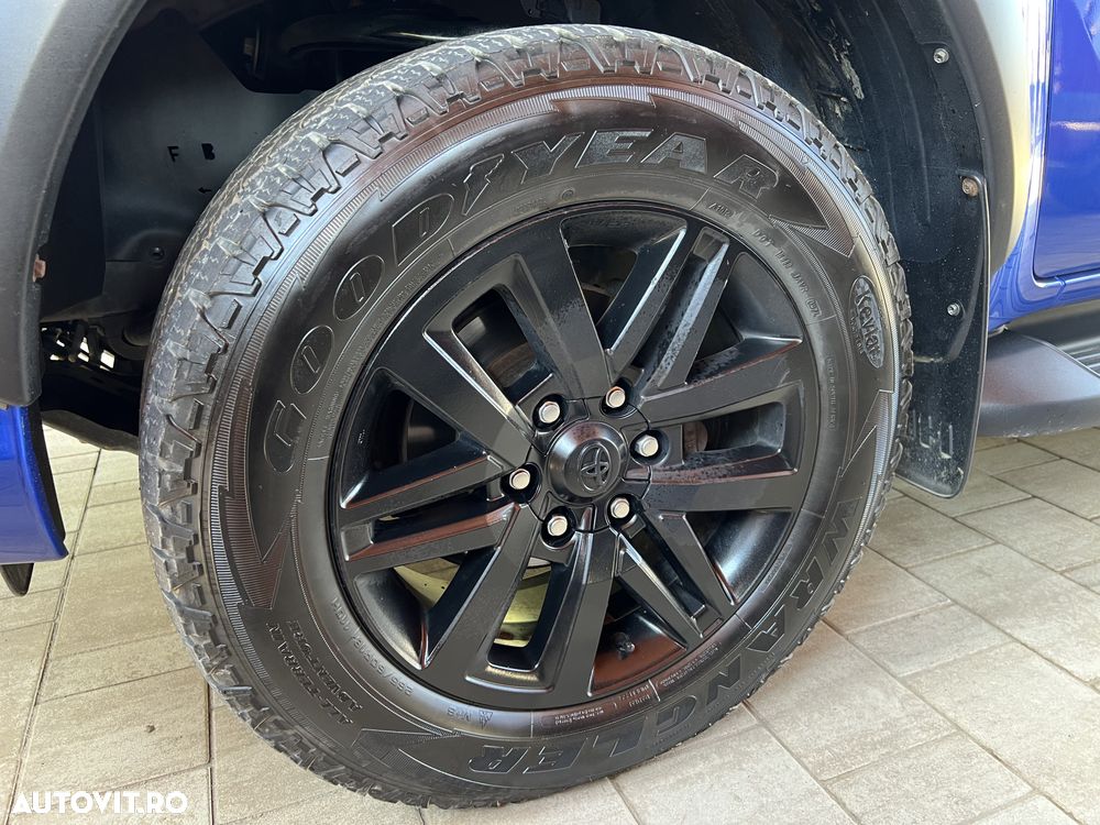 Toyota Hilux 2.4D 150CP 4x4 Double Cab AT Executive - 28
