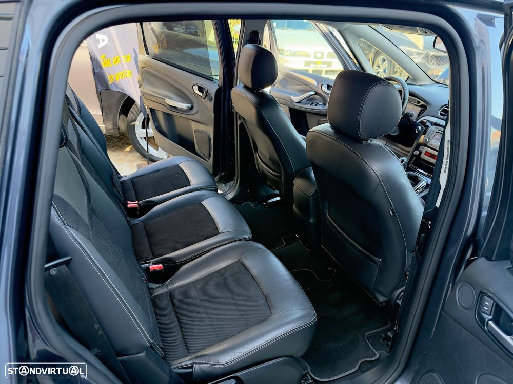 Ford S-Max 2.0 TDCi Titanium 7L - 48
