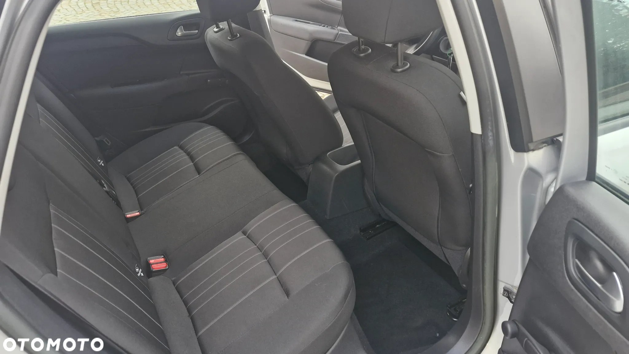 Citroën C4 HDi 90 Business Class - 14