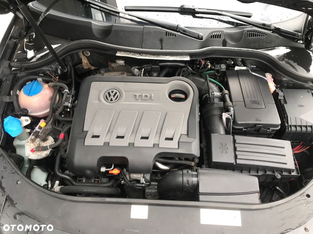 Volkswagen Passat - 26