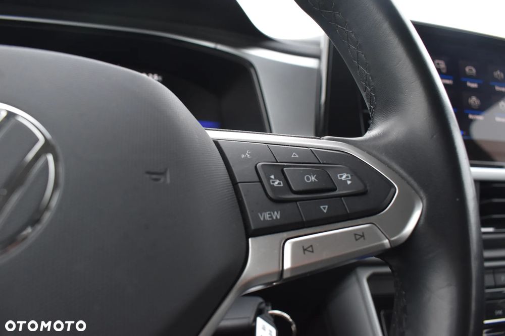 Volkswagen T-Roc 1.5 TSI Life - 27