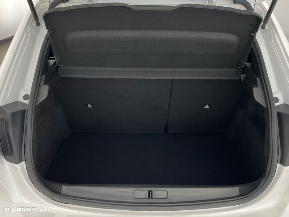 Peugeot 208 1.2 PureTech Allure - 13