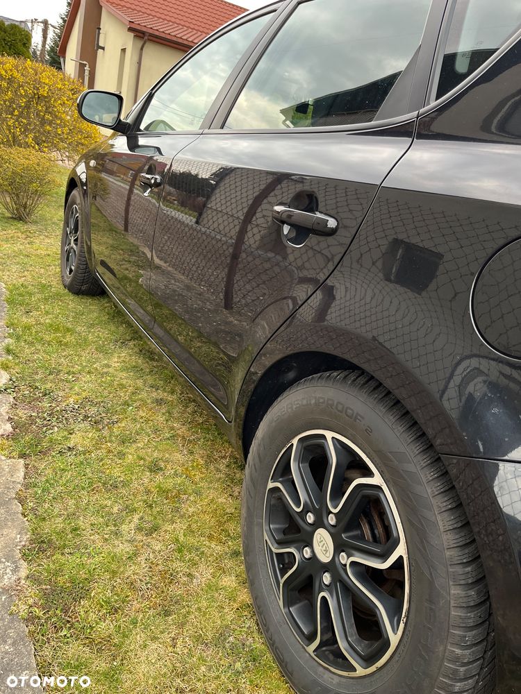Kia Ceed 1.4 M - 16