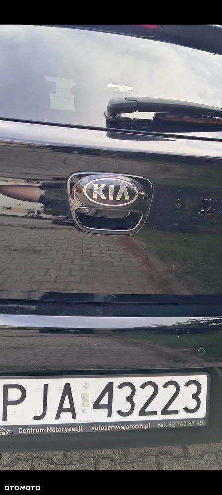 Kia Rio - 13