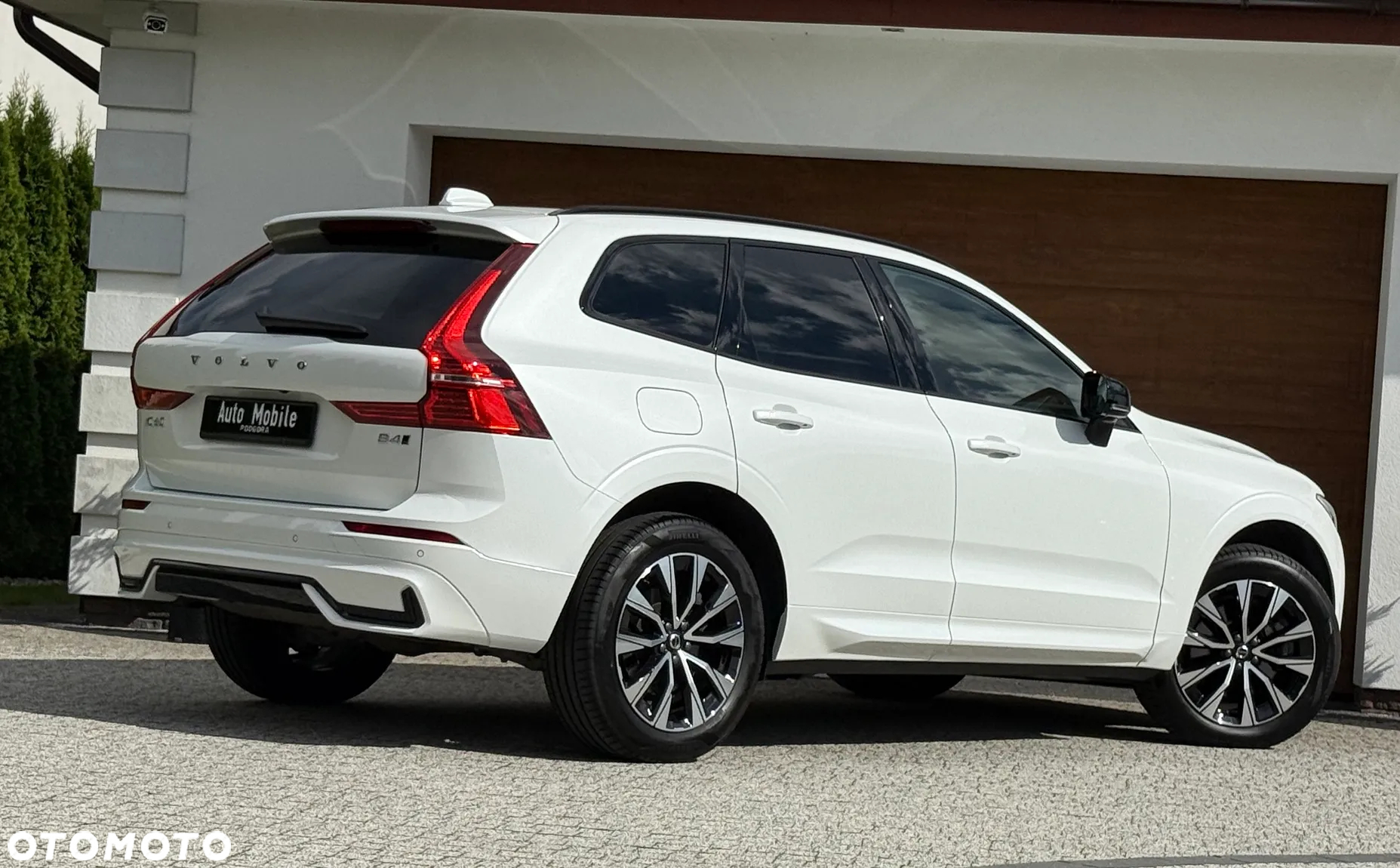 Volvo XC 60 B4 D AWD Plus Dark - 6