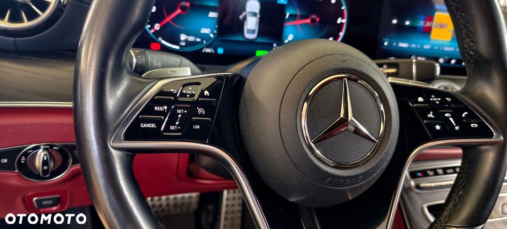 Mercedes-Benz CLS - 12