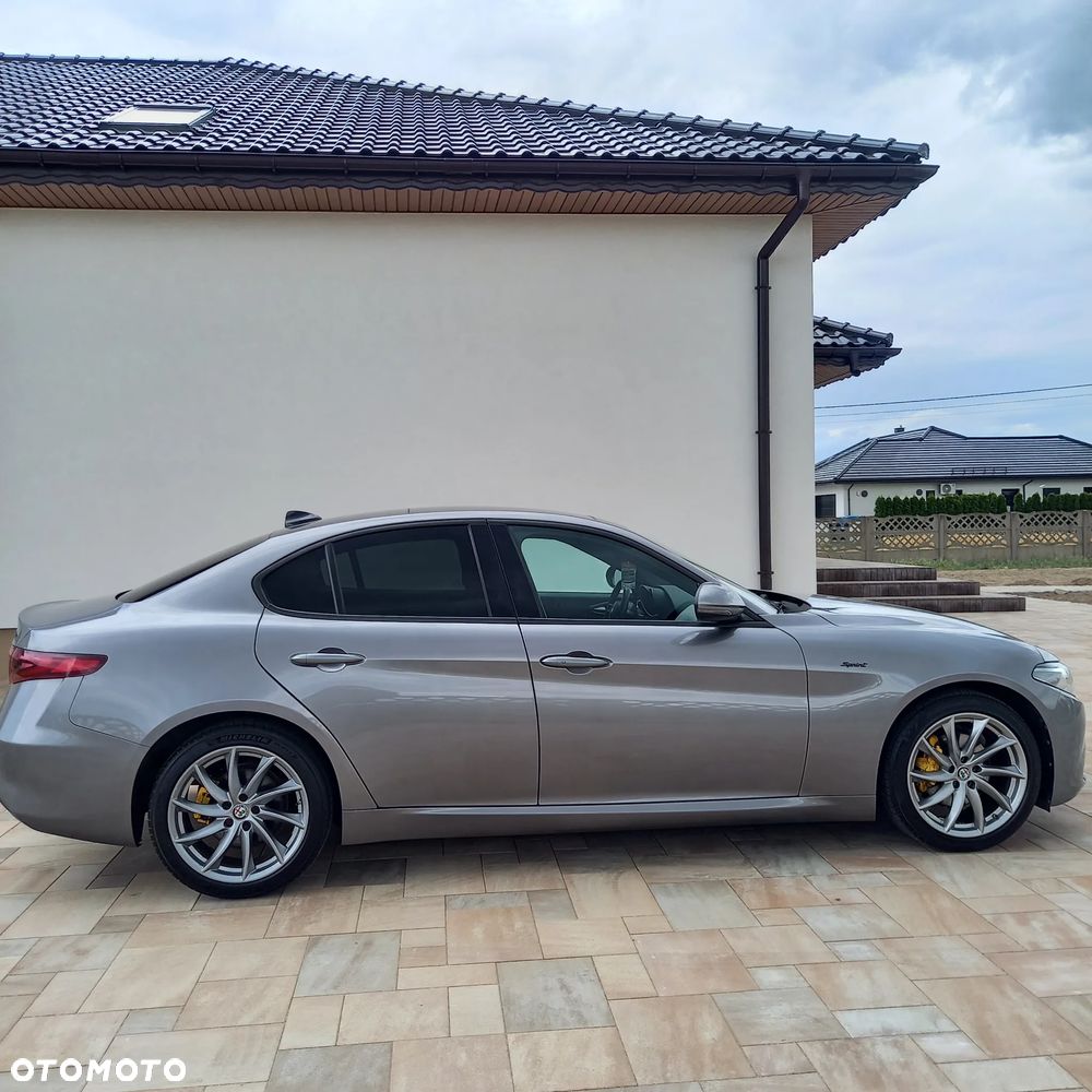 Alfa Romeo Giulia 2.2 D Turbo Sprint - 10