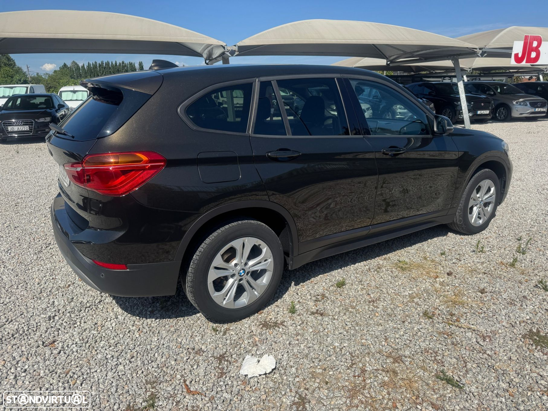 BMW X1 16 d sDrive Line Sport - 6