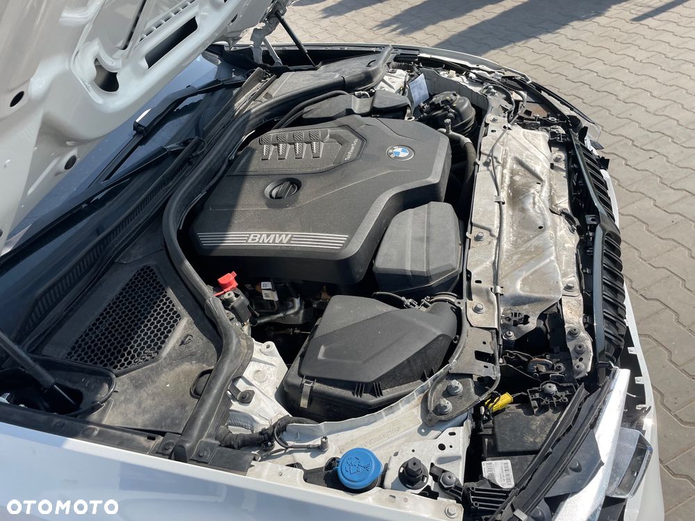 BMW Seria 3 318i Sport Line sport - 10