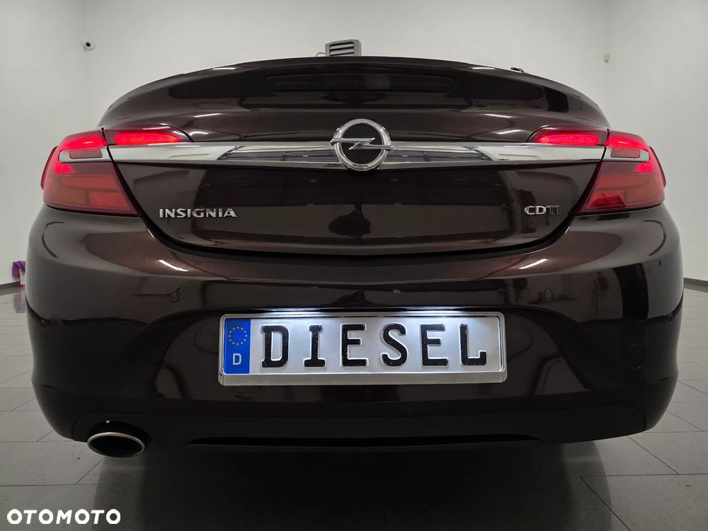 Opel Insignia 2.0 CDTI Cosmo S&S - 38