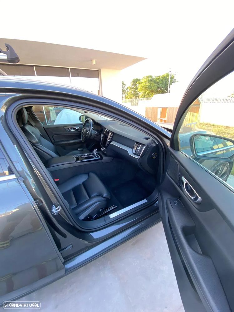 Volvo V60 2.0 T6 AWD TE Inscription Expression - 14