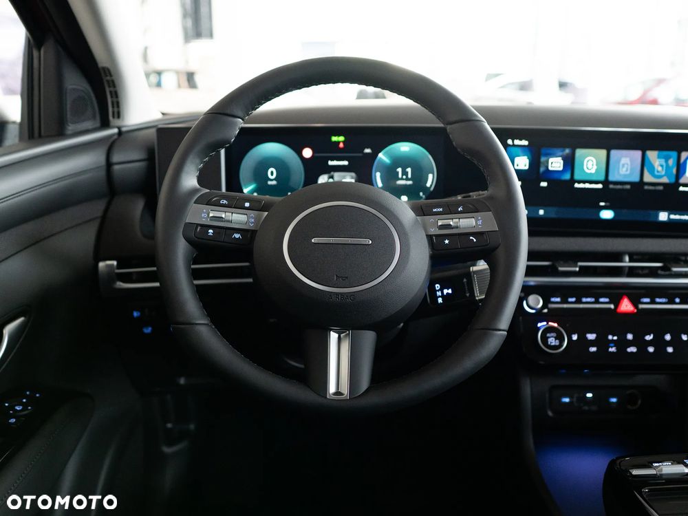 Hyundai Tucson 1.6 T-GDi HEV Executive 2WD - 28