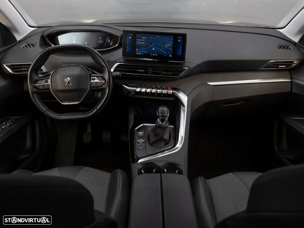 Peugeot 3008 1.2 PureTech Allure - 18