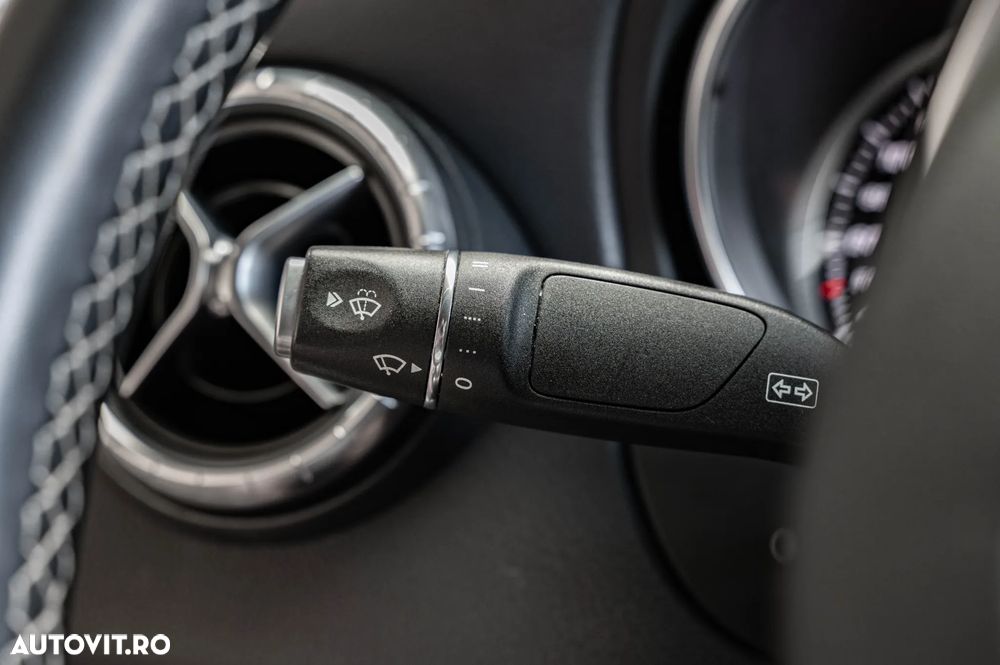 Mercedes-Benz CLA 200 d 7G-DCT AMG Line - 26