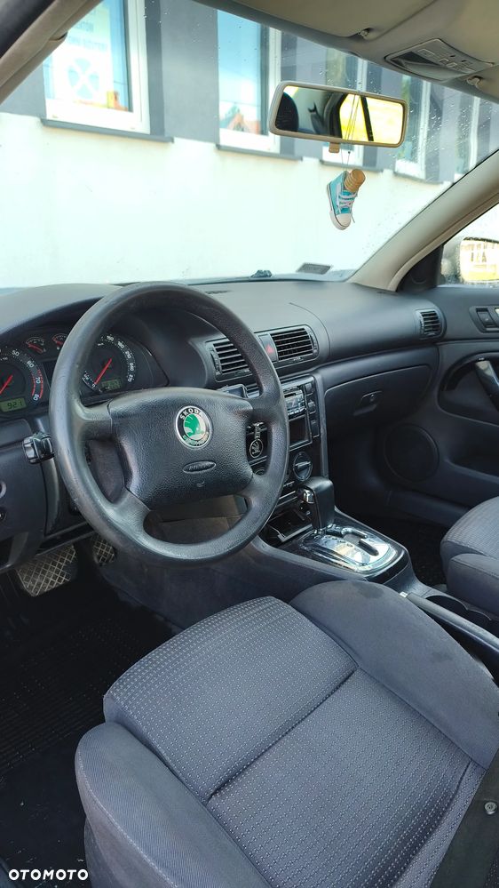 Skoda Superb 1.8T Comfort - 5