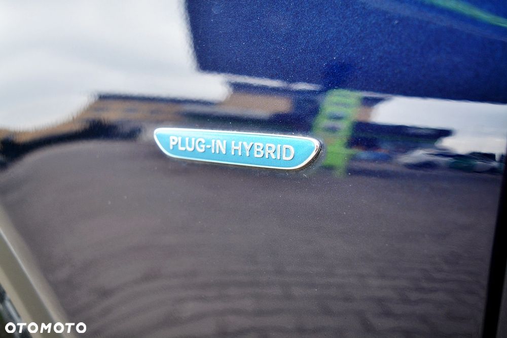 Mercedes-Benz GLC - 24