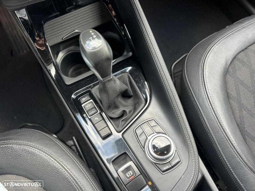 BMW X1 18 d sDrive Auto - 13
