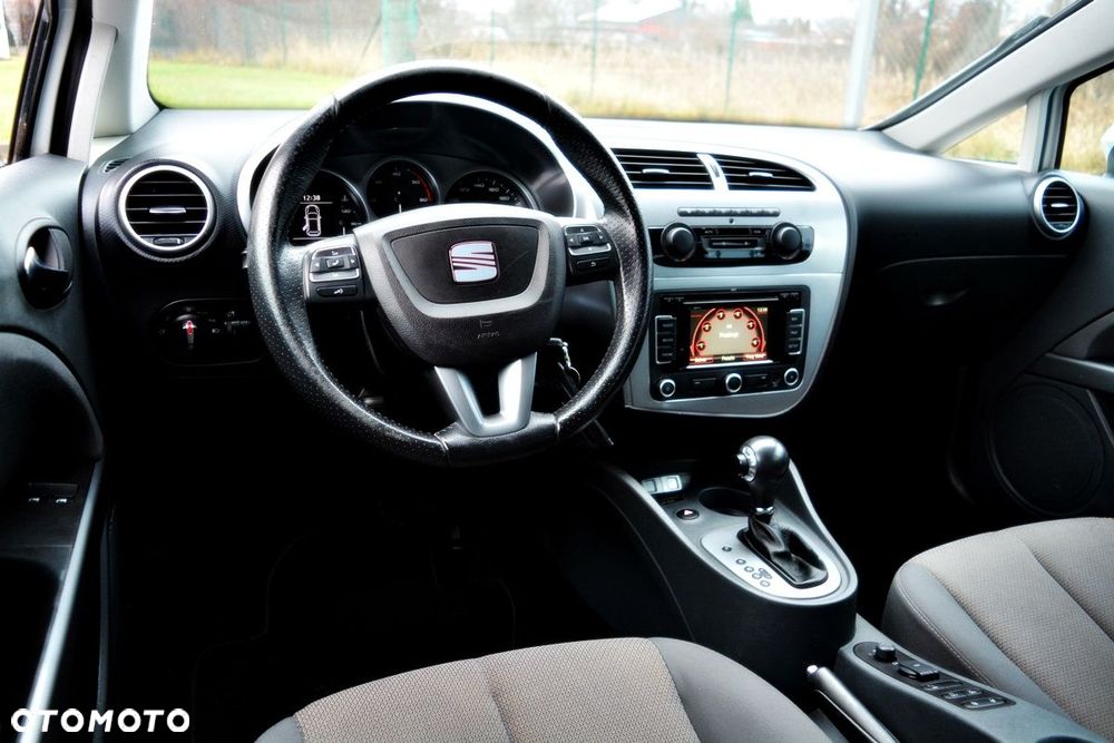 Seat Leon 1.9 TDI DPF DSG Style - 9