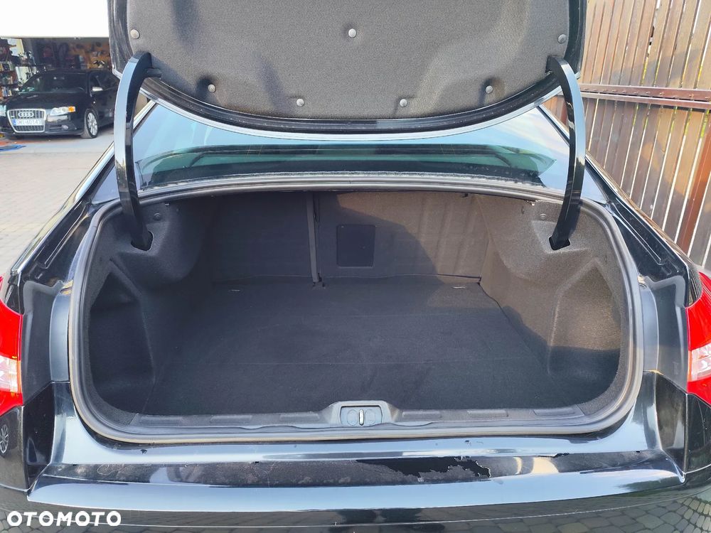 Citroën C5 2.0 16V Confort - 21