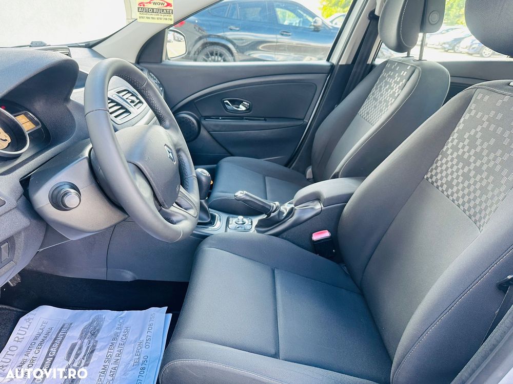 Renault Megane 1.5 dCi Authentique - 10