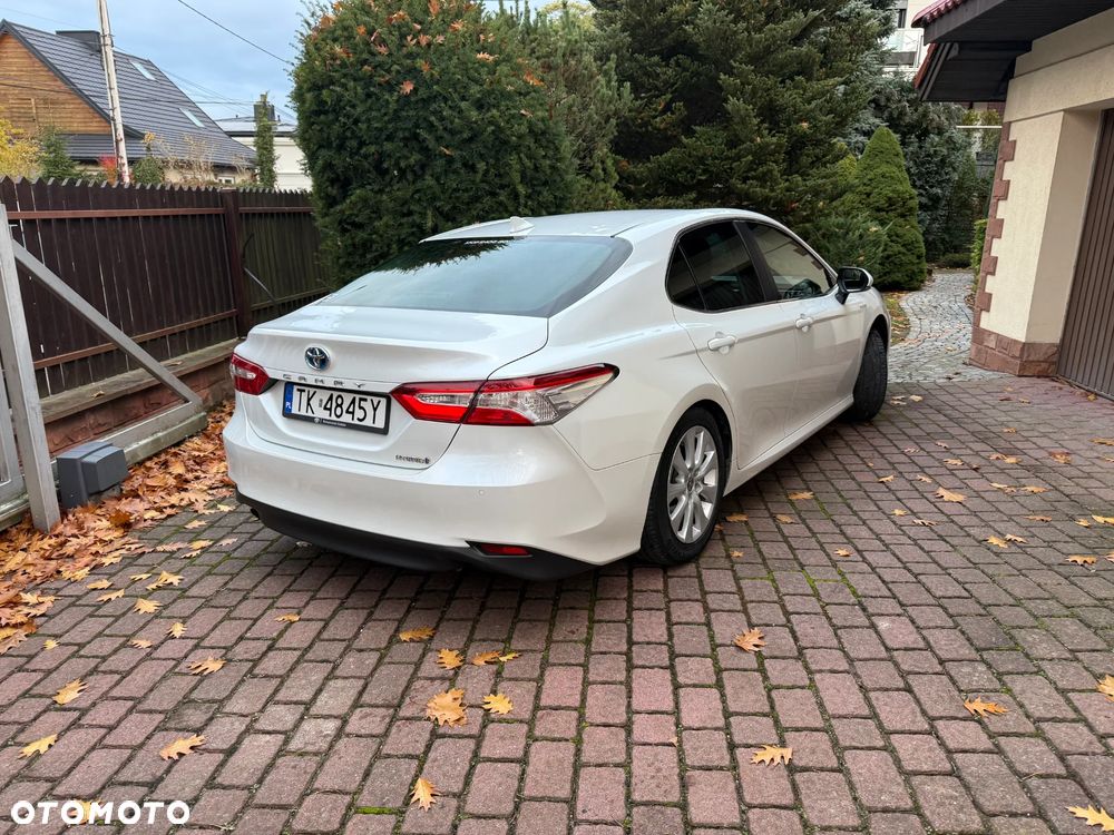 Toyota Camry 2.5 Hybrid Comfort CVT - 3