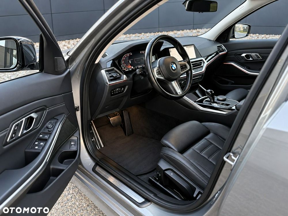 BMW Seria 3 320i Edition M Sport Shadow - 6