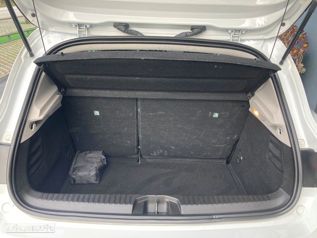 Renault Clio 1.0 TCe Limited Bi-Fuel - 28