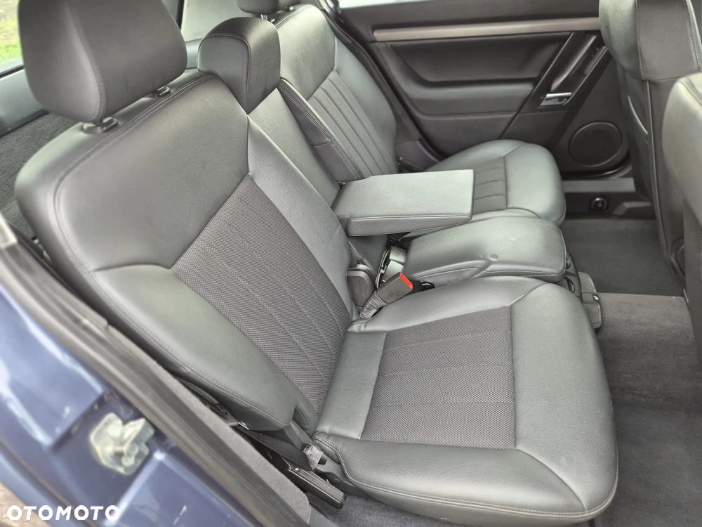 Opel Signum 1.9 CDTI Business - 28