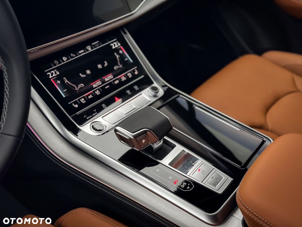 Audi Q7 - 21
