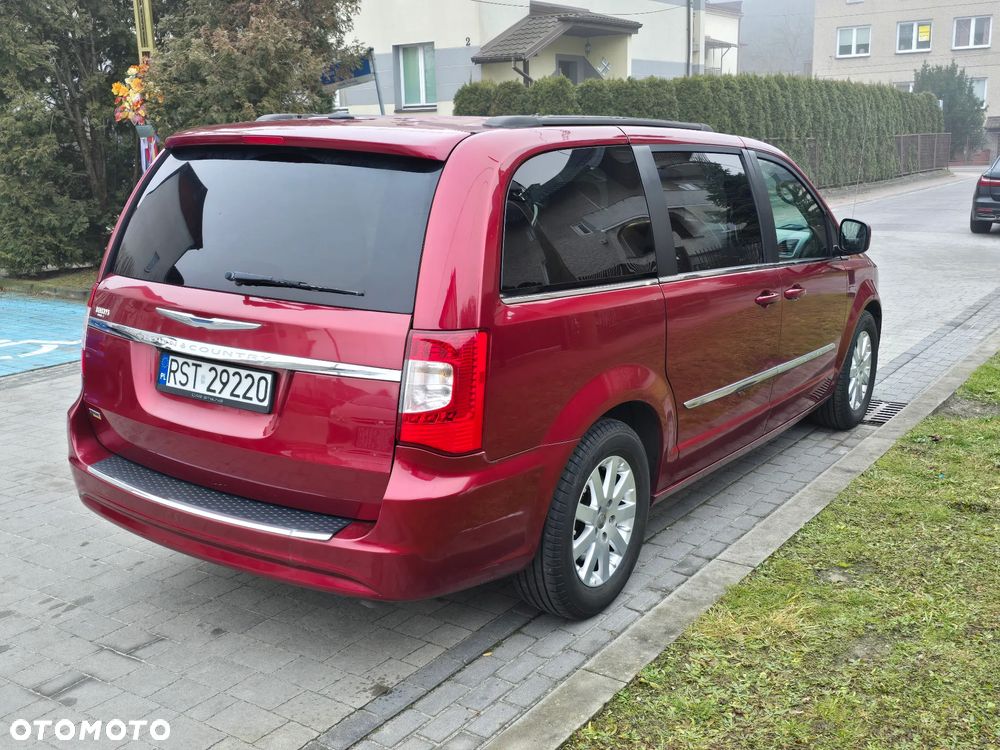 Chrysler Town & Country 3.6 Limited - 5