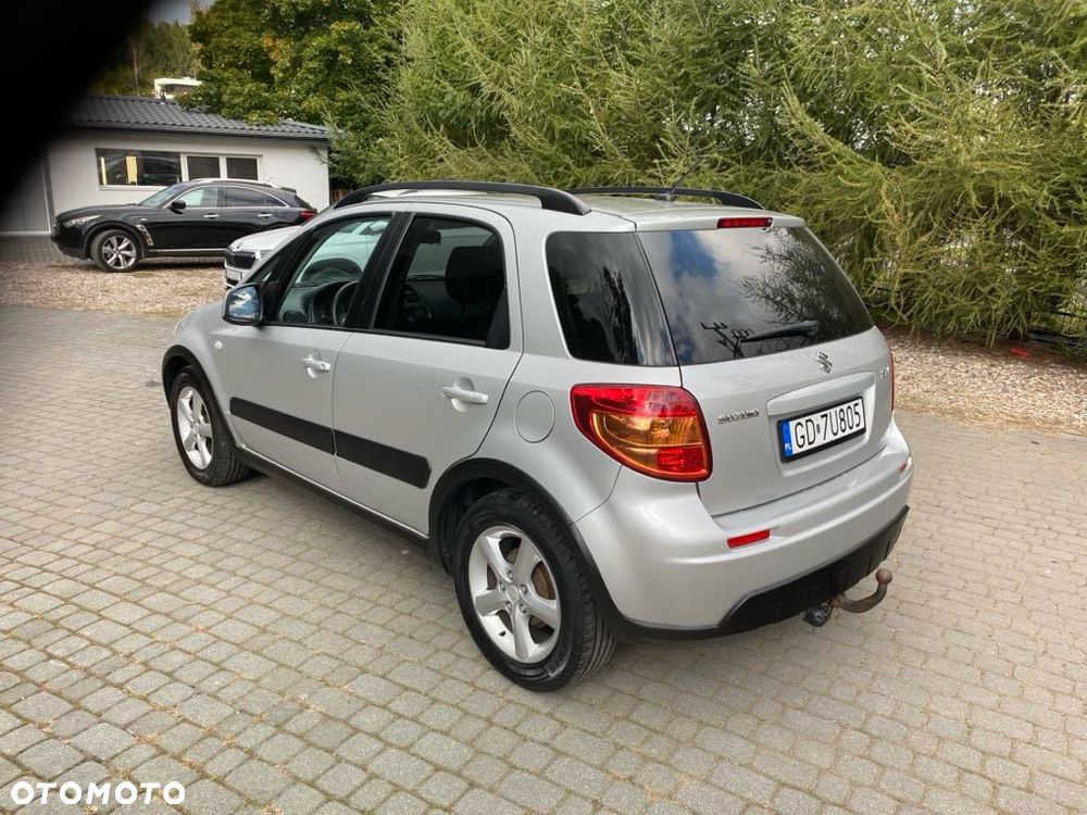 Suzuki SX4 1.6 GS / Premium - 2